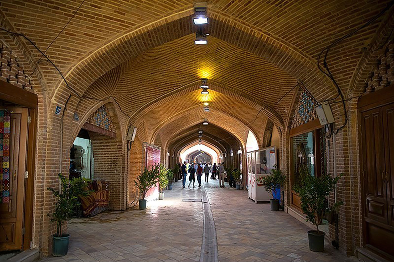 بازارچه تاریخی عودلاجان